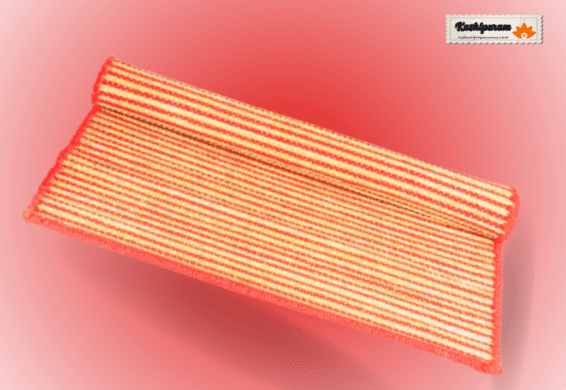 Red Kusha Grass & Wool Aasan for Puja, Meditation & Japa - Image 4